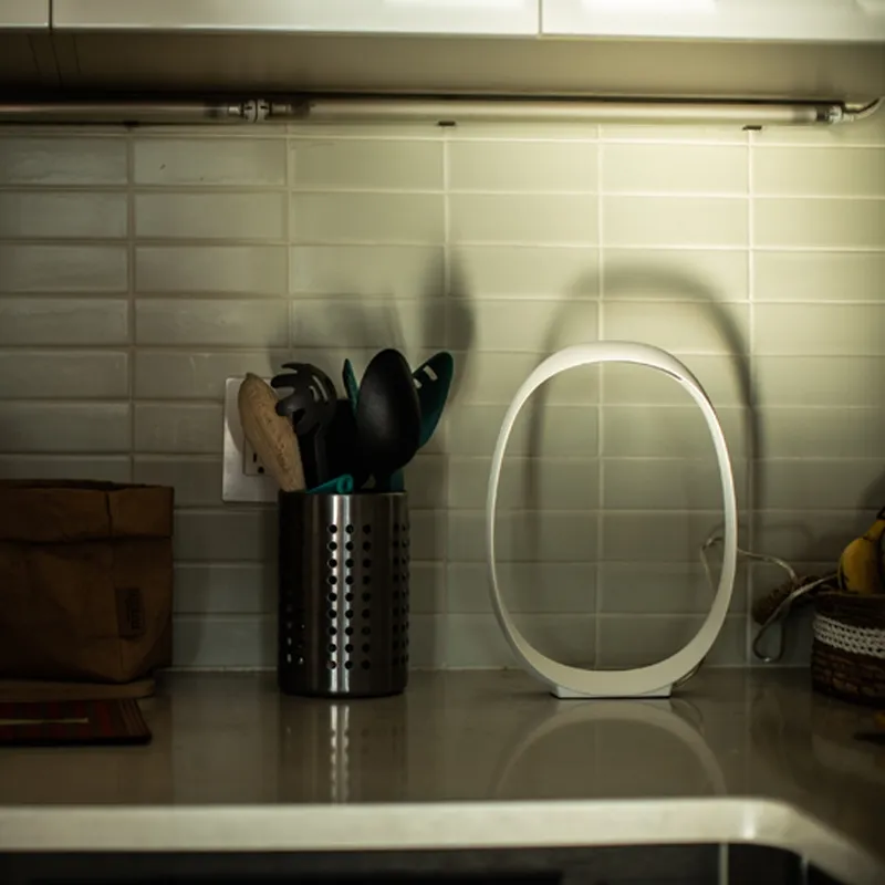 Lampe à poser     ANISHA Blanc           FOSCARINI